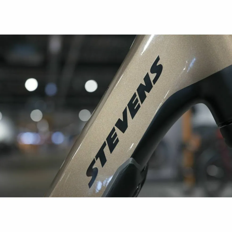 STEVENS E-Universe 9.7.1 FEQ