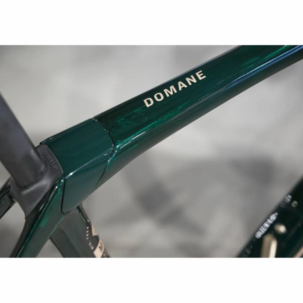Trek Domane SL 7 Gen 4 2026