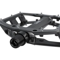 Trek Line Pro Pedalen