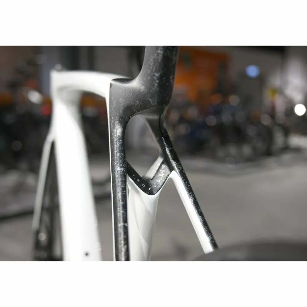 Trek Madone SL 6 Gen 8 2027