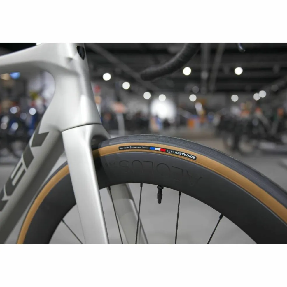 Trek Madone SL 7 Gen 8 2025