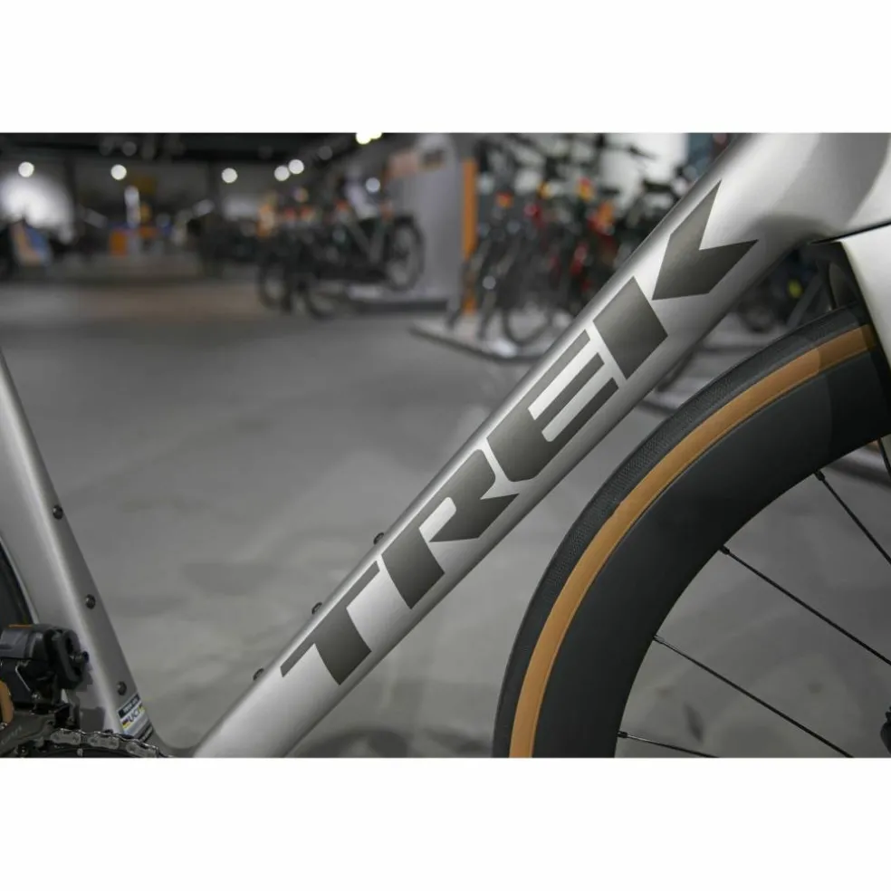 Trek Madone SL 7 Gen 8 2025